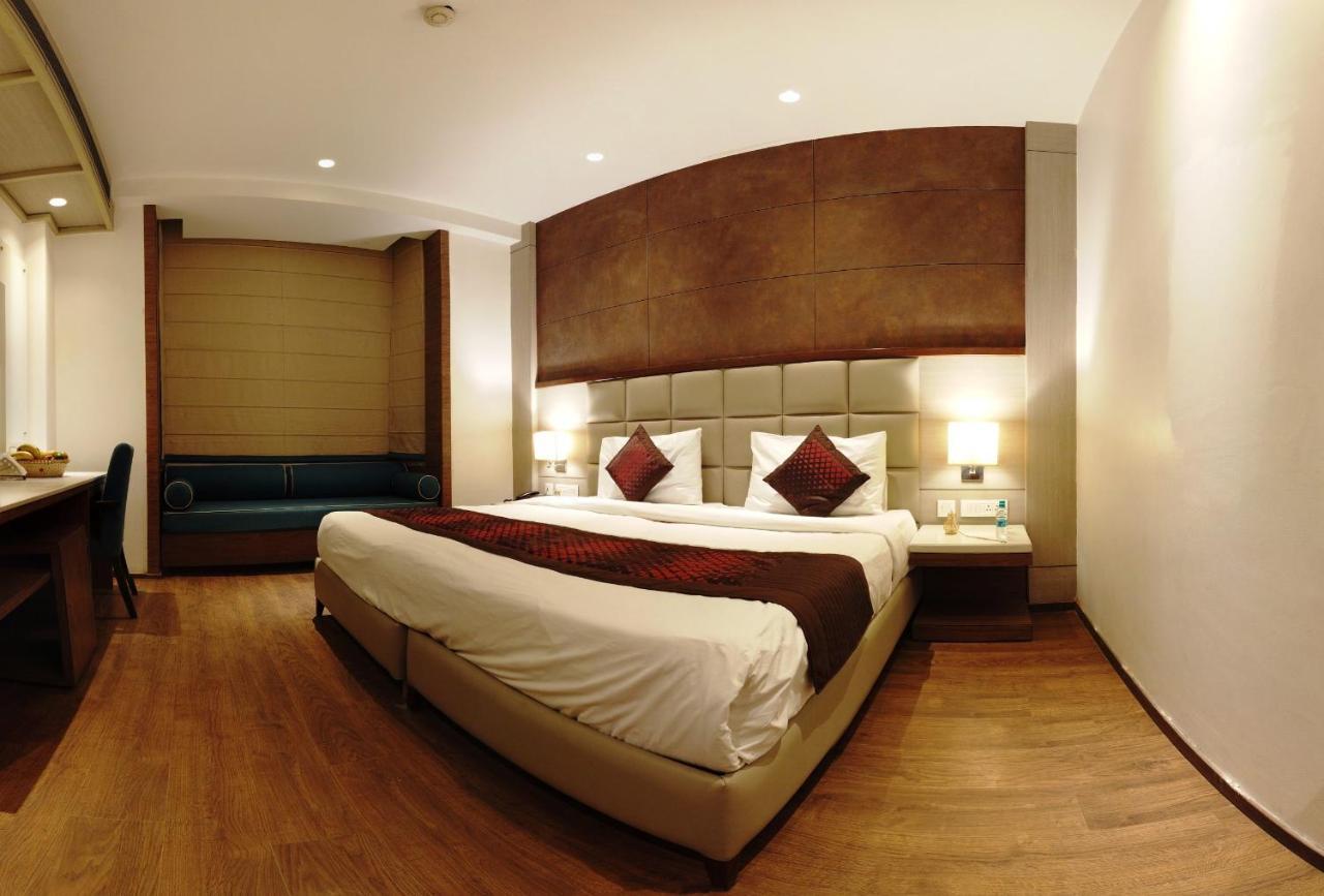 Lemonwood Suites By F9 Hotels - Trivoli Garden Chhatarpur New Delhi Eksteriør bilde