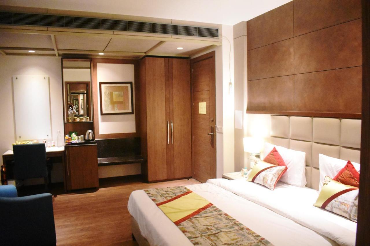 Lemonwood Suites By F9 Hotels - Trivoli Garden Chhatarpur New Delhi Eksteriør bilde