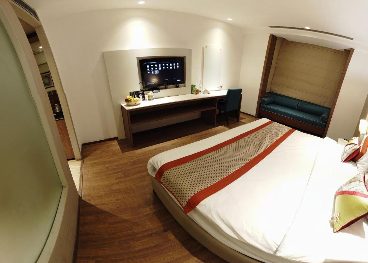 Lemonwood Suites By F9 Hotels - Trivoli Garden Chhatarpur New Delhi Eksteriør bilde
