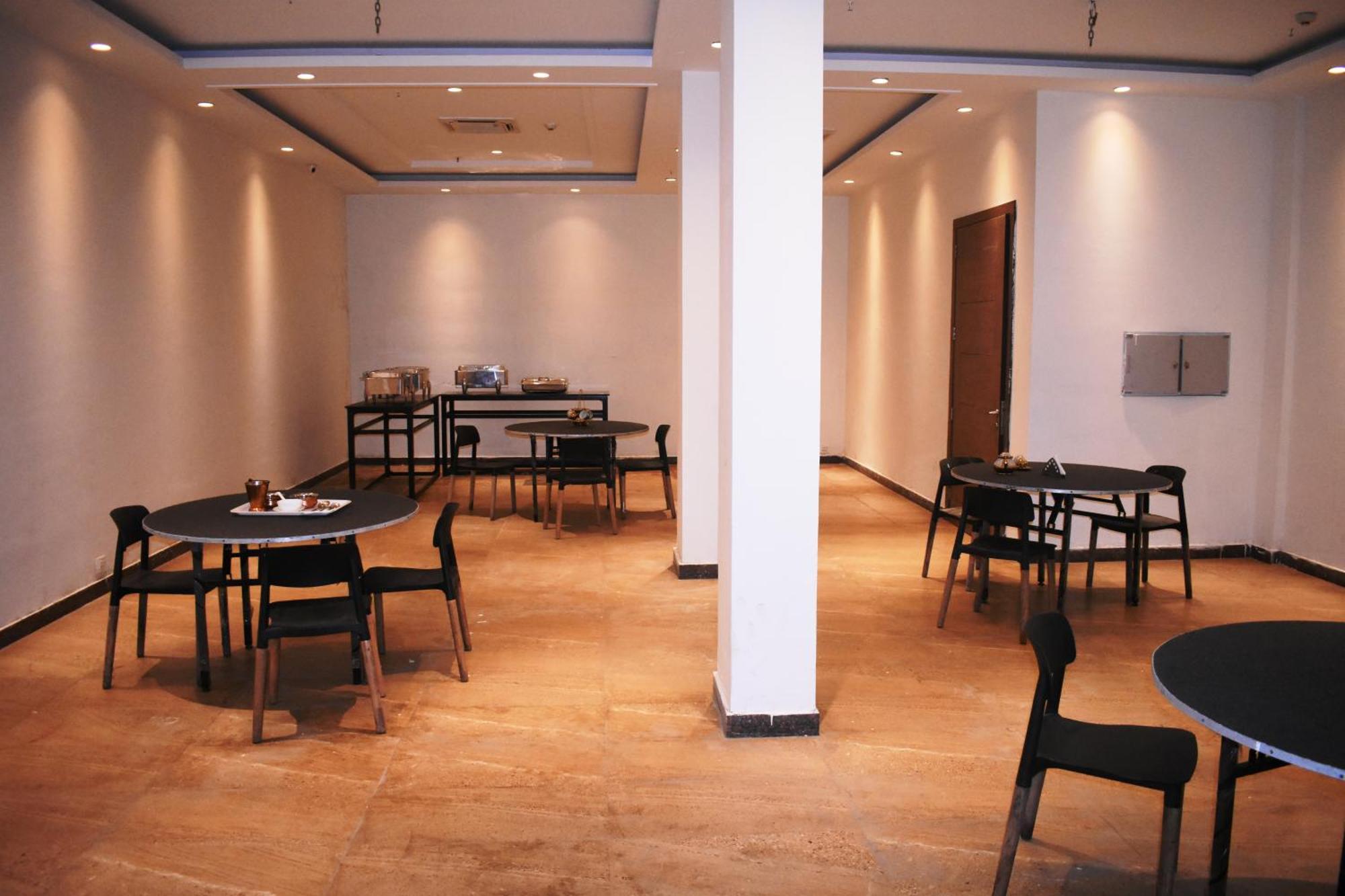 Lemonwood Suites By F9 Hotels - Trivoli Garden Chhatarpur New Delhi Eksteriør bilde